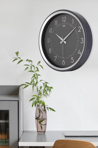 Füme Kasa Gri Çerçeve Duvar Saati 37 cm