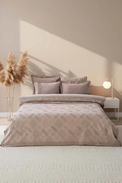 Rivaİstanbul Freya Vizon Güpürlü %100 Pamuklu Çift Kişilik Nevresimli Pike Seti - 7 Parça Çeyiz Seti ürün görseli 1