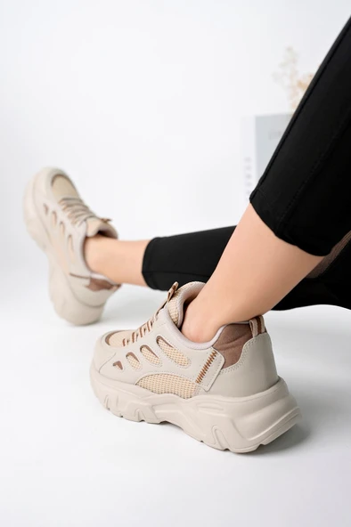 Günlük Kadın Spor Ayakkabı Bağcık Yüksek Kalın Taban Nefes Alan Oval Burun Rahat Hafif Sneaker 1001 - 12