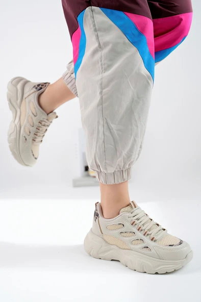 Günlük Kadın Spor Ayakkabı Bağcık Yüksek Kalın Taban Nefes Alan Oval Burun Rahat Hafif Sneaker 1001 - 5