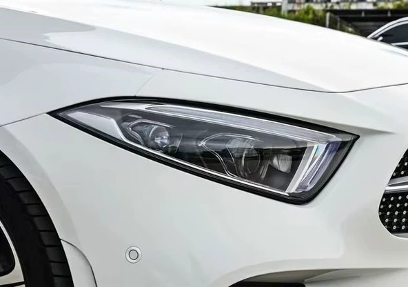 MERCEDES CLS SERİSİ W257 UYUMLU FAR CAMI SAĞ 2019-2023 - 2