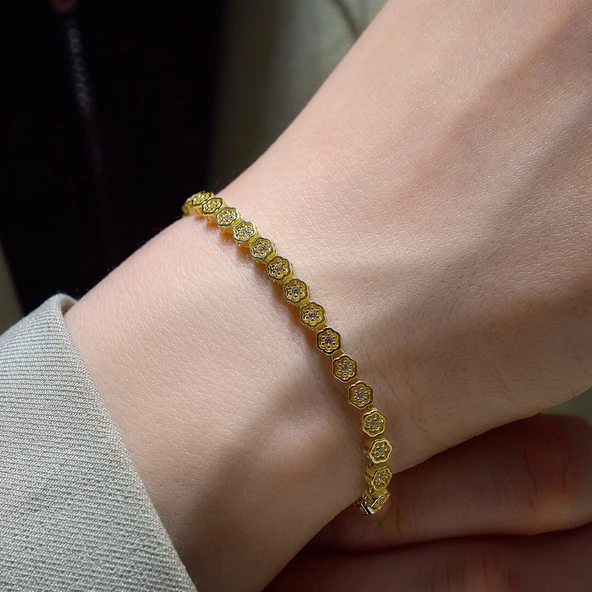 Taşlı Çiçek Altın Bileklik ürün görseli 1