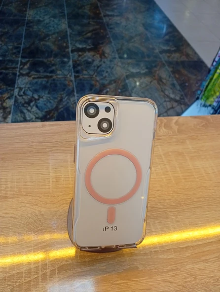 İPhone 13/14 Uyumlu Ultra Slim(İnce) MagSafe Özellikli Premium Kılıf - 4