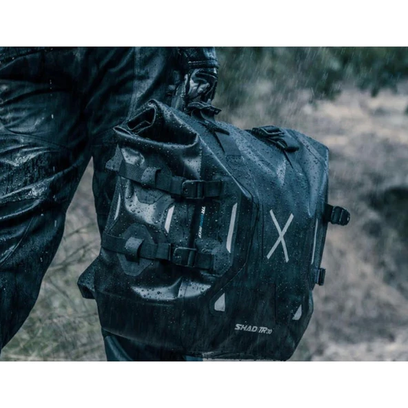 Shad TR30 Su Geçirmez Adventure Yan Çanta X0TR30 - 7
