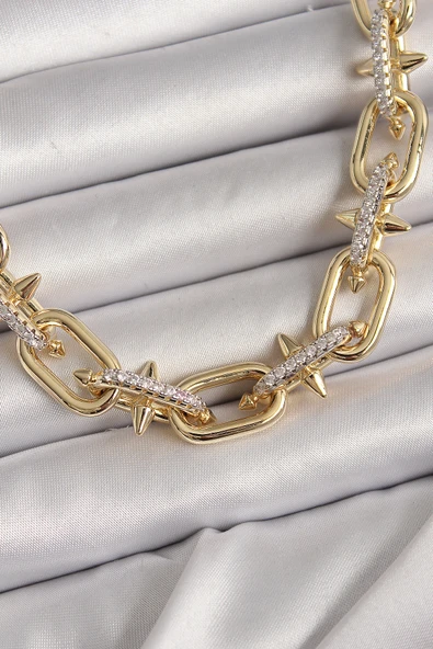 Pirinç Gold Renk Zirkon Taşlı Dikenli Halka Model VIP Exculusive Seri Kadın Kolye - EBJ250301W31347 ürün görseli