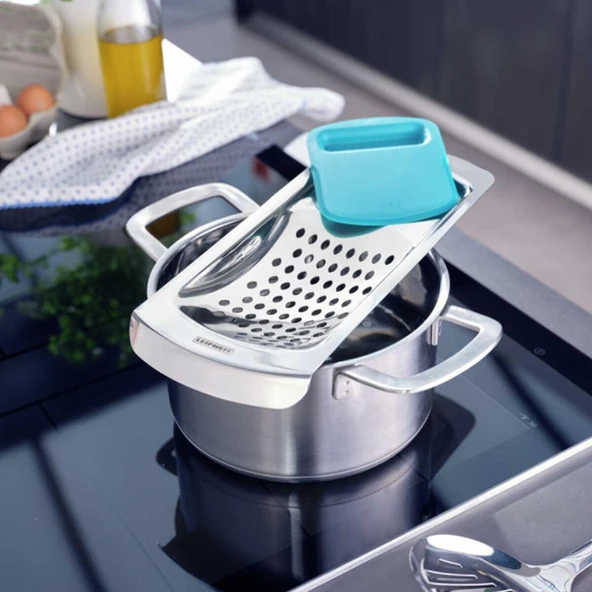 Leifheit Erişte Ve Gnocchi Rendesi LFH3224 - 5