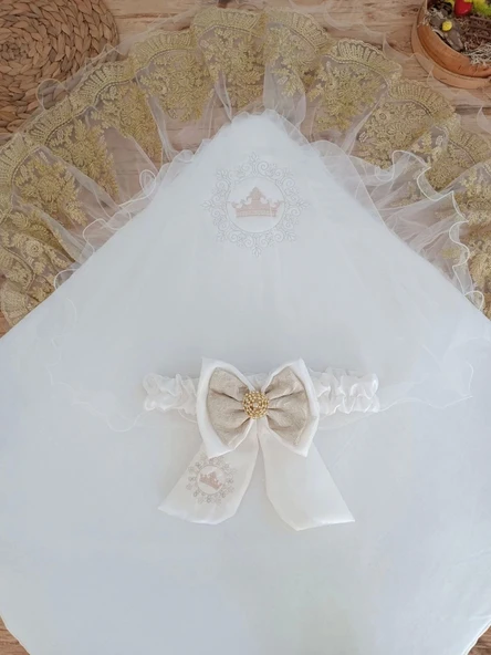 Eterelle Yenidoğan Titi Taç Nakışlı Plazma Taşlı Güpürlü Çift Fiyonk Duvaklı Trilüks Kundak Bebek Battaniyesi Gold - 3