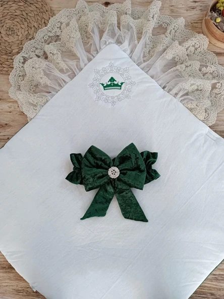 Eterelle Yenidoğan Saray Kadife Taç Nakışlı İnci Fiyonklu Çift Dantel Duvak Trilüks Kundak Bebek Battaniyesi Yeşil - 4