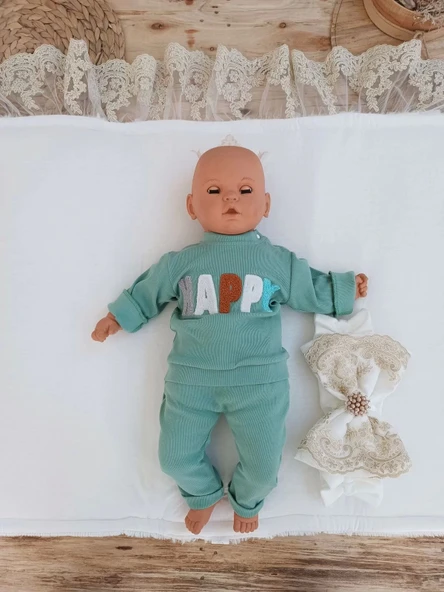 Eterelle Yenidoğan Beyaz Wool Yün Kumaş Taç Nakışlı Trilüks Kundak Bebek Battaniyesi Beyaz - 3