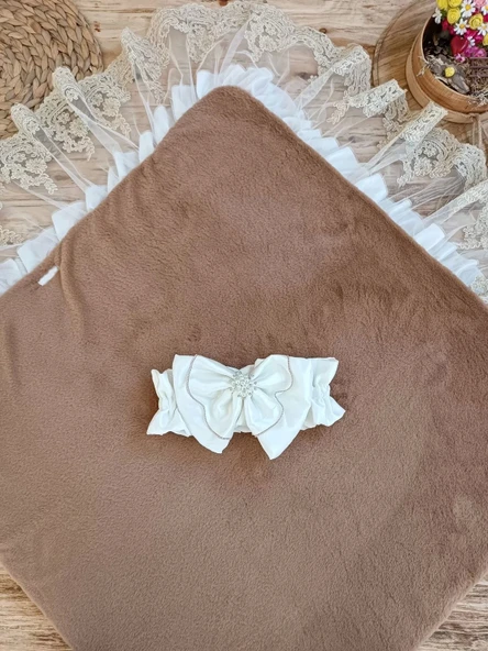 Eterelle Yenidoğan Wool Yün Kumaş Taç Nakışlı Güpür Duvaklı Fiyonk Prizma Taş Unisex Kundak Bebek Battaniyesi Kahverengi - 5