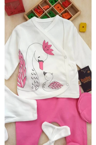 Eterelle Kuğu Desenli 5'li Kız Bebek Hastane Çıkış Seti - 3