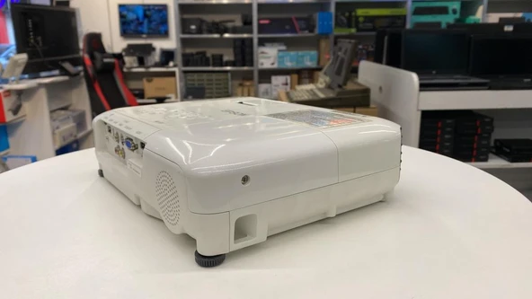 Projeksiyon Epson Eb-S31 800 X 600 (1356 Saat Kullanım Eco) (Lamba Ömrü: 10.000Saat) 2.El 3Ay Garant - 4