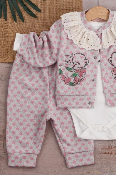 Eterelle Brode İşlemeli Kalp Desenli 3'lü Hırkalı Kız Bebek Takım - 3