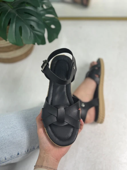 Günlük Kadın Sandalet Ayarlanabilir Bilek Tokalı Yumuşak Rahat Alçak Tabanlı Esnek Ayakkabı 407 - 4