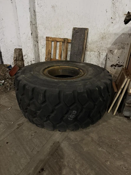 Glasgow 29.5R25 Jantsız İş Makinesi Lastiği 1 Adet (Çıkma Parça) - 2
