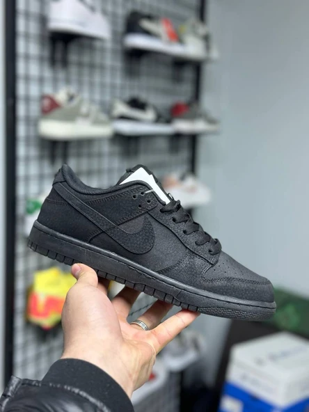 NİKE DUNK LOW ürün görseli
