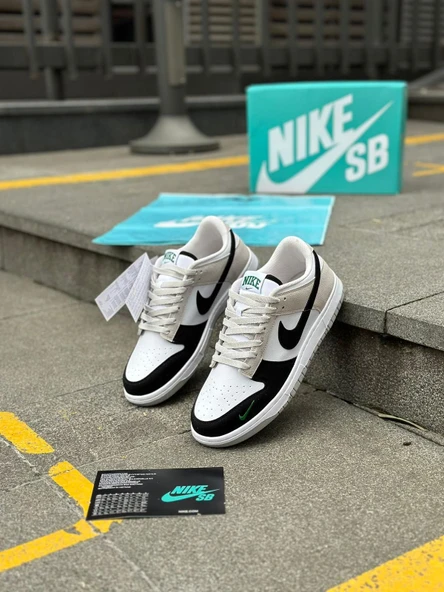 NİKE DUNK LOW ürün görseli