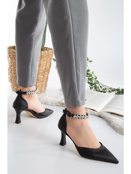 Seribo Bilek Taş Detaylı Arkası Açık Stiletto Kadın Topuklu Ayakkabı