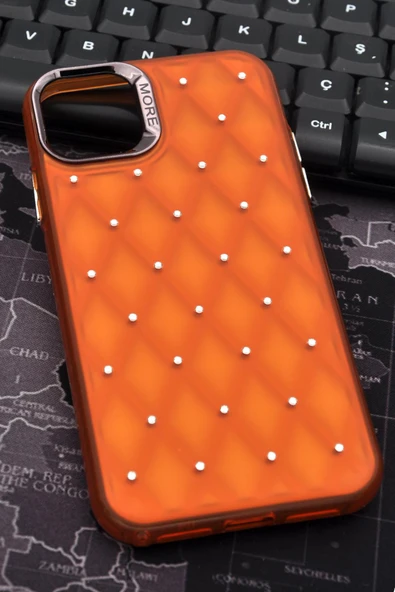 iPhone 15 Uyumlu Baklava Desenli Pırlanta Taşlı Sert Kapak Kılıf Turuncu ürün görseli
