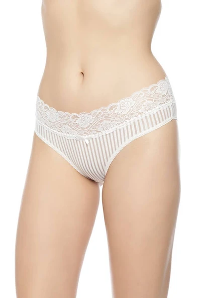 Beli Dantel Transparan Çizgili Slip 4304