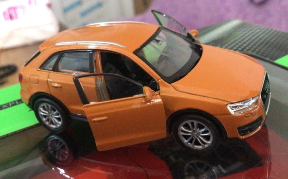 Oyuncak Model Metal Araba 1/36 Çek Bırak Turuncu Audi Q3 Jeep - 5