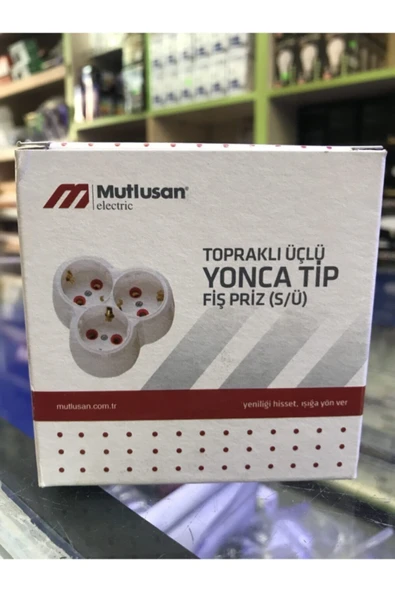 Mutlusan - Topraklı Üçlü Golyat Fiş Priz Yonca Tip Sıva Üstü 001 170 033002 00 00