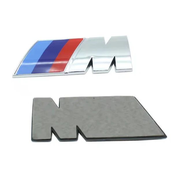 BMW YAN ÇAMURLUK VE BAGAJ ABS MALZEME M LOGO ROZET AMBLEM (5,5 CM - 2 CM GÜMÜŞ) - Resim 4