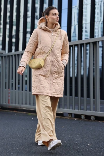 5138 Kapitone Uzun Şişme Mont - Bej - 3