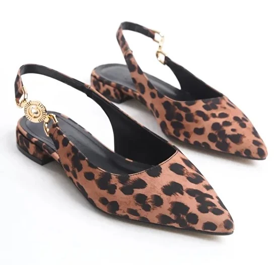 Feles Yan Toka Detaylı Arkası Açık Kadın Babet Ayakkabı - Resim 3