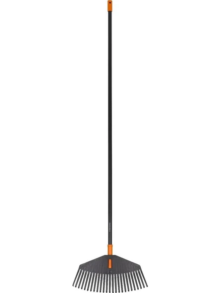Fiskars 1003464 M Solid Çim - Yaprak Tırmığı - 2