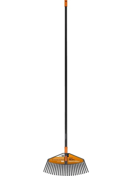 Fiskars 1003464 M Solid Çim - Yaprak Tırmığı