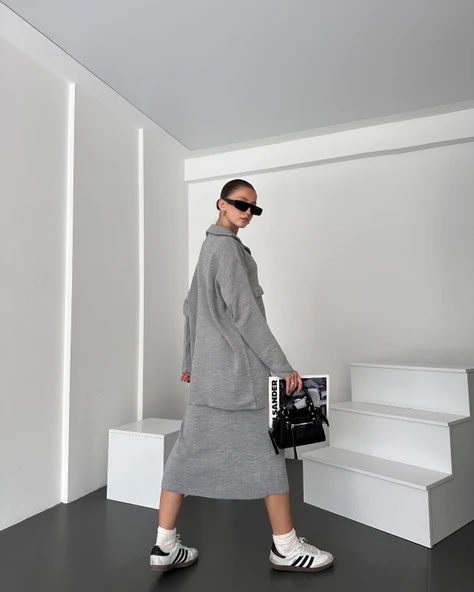 Önü Fermuarlı Kazak Ve Yırtmaç Detaylı Etek Alt Üst Triko Takım - 5