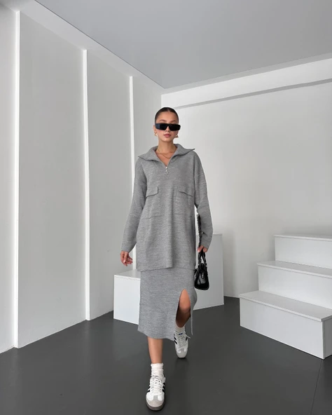 Önü Fermuarlı Kazak Ve Yırtmaç Detaylı Etek Alt Üst Triko Takım - 4