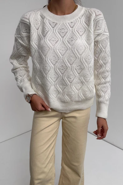 Bisiklet Yaka Desenli Dokulu Triko Kazak - 4