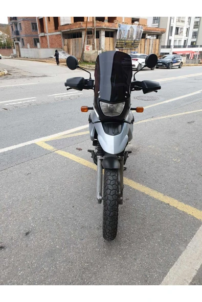 MOTOCAM Bmw F650 GS Siperlik Ön Cam 2004-2007 Model 45cm siyah Renkli ( 4 Delikli ) 4mm