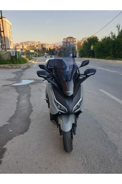 MOTOCAM Honda Forza 250 Siperlik Ön Cam 2021 2024 Model 63cm Açıkfüme Renkli 4mm UZUN CAM