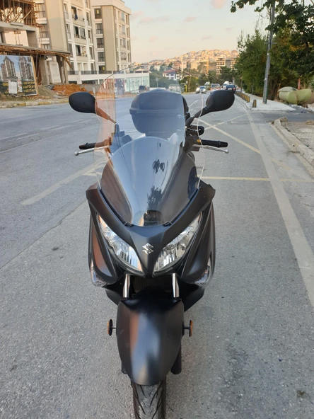 MOTOCAM Suzuki Burgman 125 200 Siperlik Ön Cam 2002 2012 Model 54cm Şeffaf Renkli 4mm