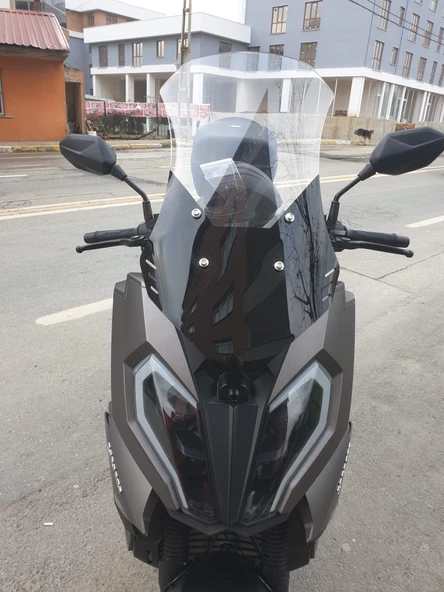 MOTOCAM Yuki Defender Siperlik Ön Cam 2023 2024 Model 63cm Şeffaf Renkli 4mm