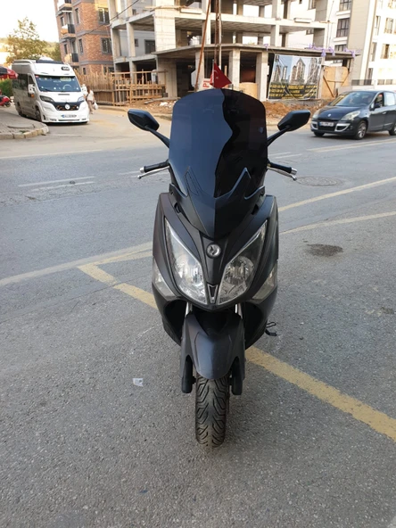 MOTOCAM Sym Joymax 250 İ Siperlik Ön Cam 2013 2017 Model 65cm Siyah Renkli 4mm ORTA BOYLU CAM İADESİ YOKTUR