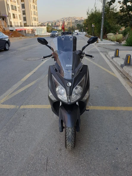 MOTOCAM Sym Joymax 250 İ Siperlik Ön Cam 2013 2017 Model 54cm Şeffaf Renkli 4mm KISA SPOR Cam