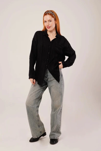 Hakim Yaka Çizgili Cep Detaylı Siyah Gömlek - Resim 2