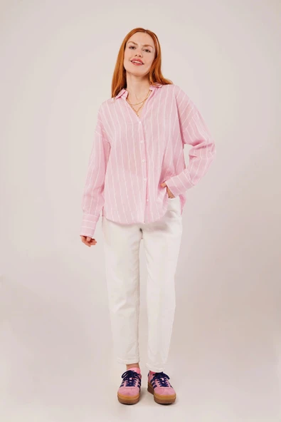 Kol Düğmeli Çizgili Pembe Gömlek - Resim 3