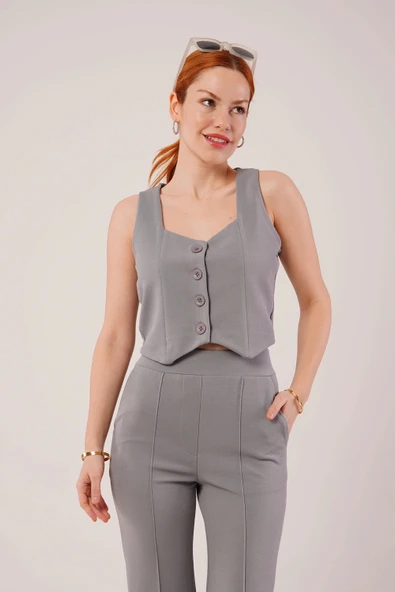 Kalın Askılı Düğmeli Yelek Ve Pantolon Gri Takım - 4