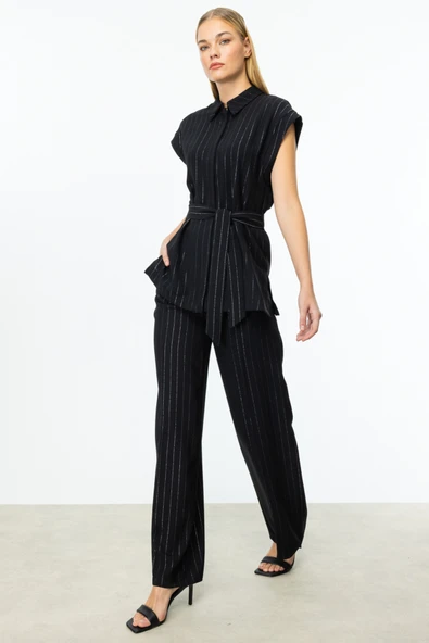 On Minimalist Çizgili Kemerli Midi Kadın Pantolon - Geniş Paça