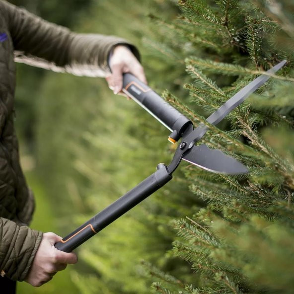 Fiskars 114730 Çit Budama Makası Dalgalı Ağız - 3