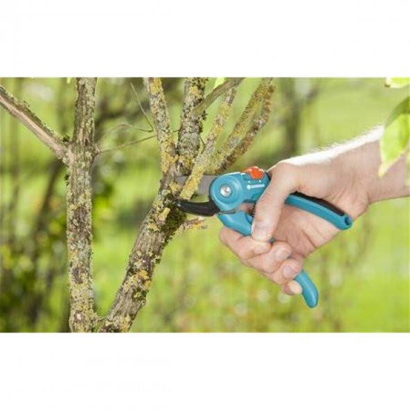 Gardena 8855 Bahçe Budama Makası A/S - Resim 2