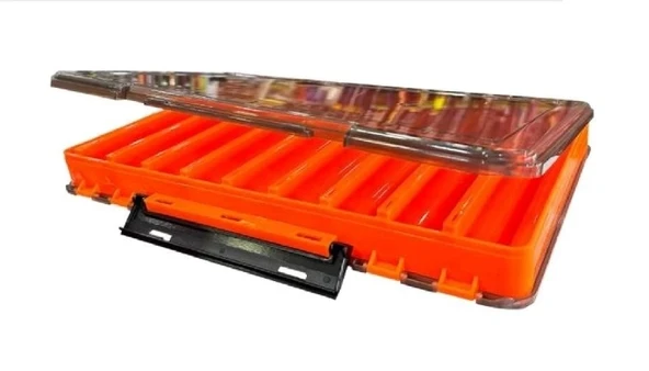 Oskar Kt34 18’Li Maket Balık Kutusu Tutamaklı