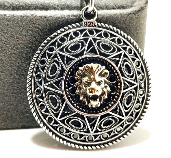 ASLAN BAŞLI TELKARİ GÜMÜŞ ANAHTARLIK