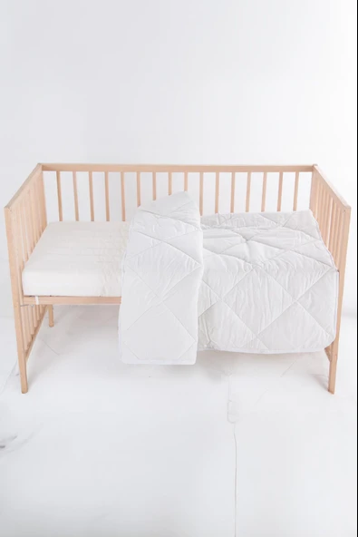 Yorgan Bebek Soft  Beyaz 95x145