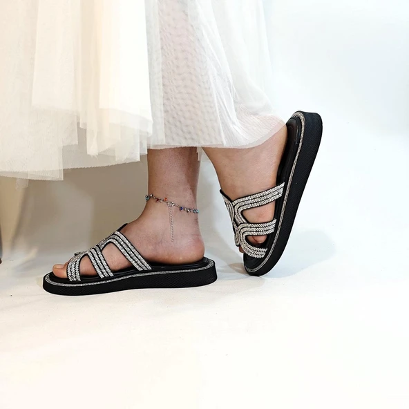 Pierre Cardin 7505 Siyah Renk Taşlı Bayan Terlik - 4
